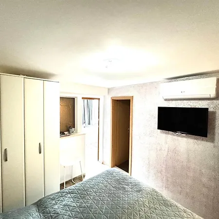 Luxury Oasis Apartment Makarska