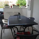 Luxury Oasis 아파트 마카르스카