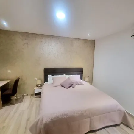 Luxury Oasis Макарська