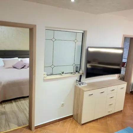 Luxury Oasis * מאקרסקה
