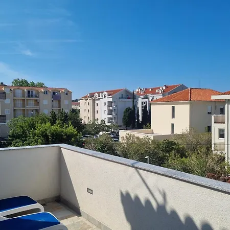 Luxury Oasis Апартаменты Макарска