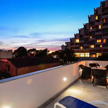 Апартаменты Luxury Oasis *